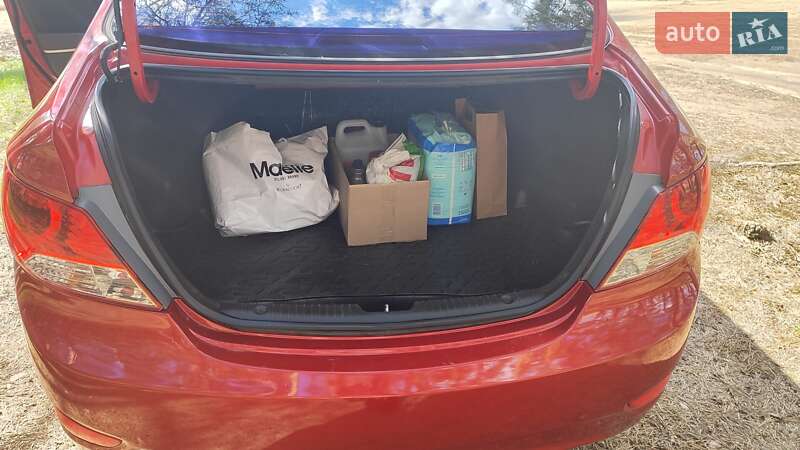 Седан Hyundai Accent 2013 в Сумах фото 6 Седан Hyundai Accent 2013 в Сумах