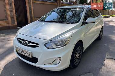 Седан Hyundai Accent 2012 в 