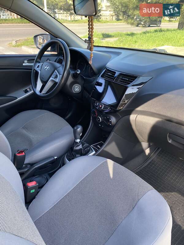 Седан Hyundai Accent 2011 в Чорноморську