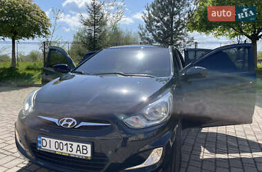 Седан Hyundai Accent 2011 в Надвірній