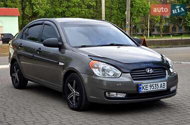 Седан Hyundai Accent 2010 в 