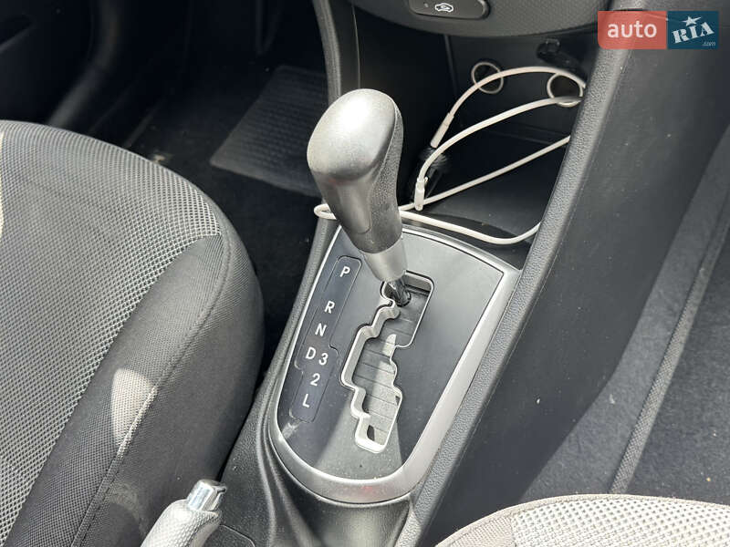 Седан Hyundai Accent 2013 в Киеве