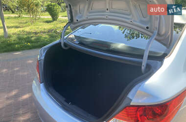 Седан Hyundai Accent 2011 в 
