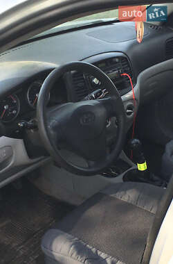 Седан Hyundai Accent 2008 в 