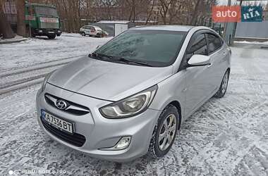 Седан Hyundai Accent 2012 в Киеве