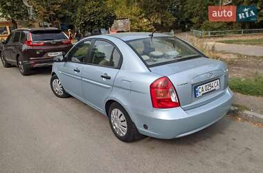 Седан Hyundai Accent 2009 в 