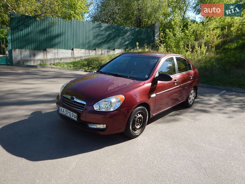 Hyundai Accent 2009