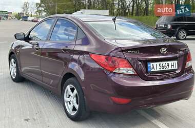 Седан Hyundai Accent 2012 в 