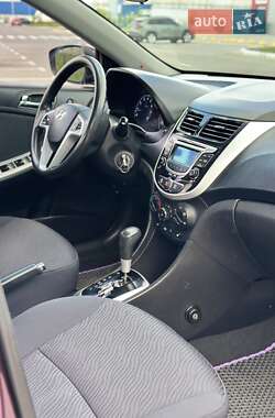 Седан Hyundai Accent 2012 в 