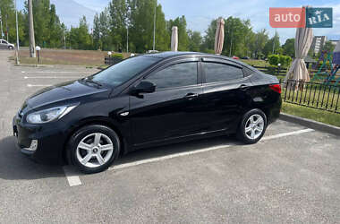 Седан Hyundai Accent 2012 в Києві