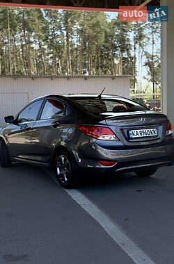 Седан Hyundai Accent 2013 в 