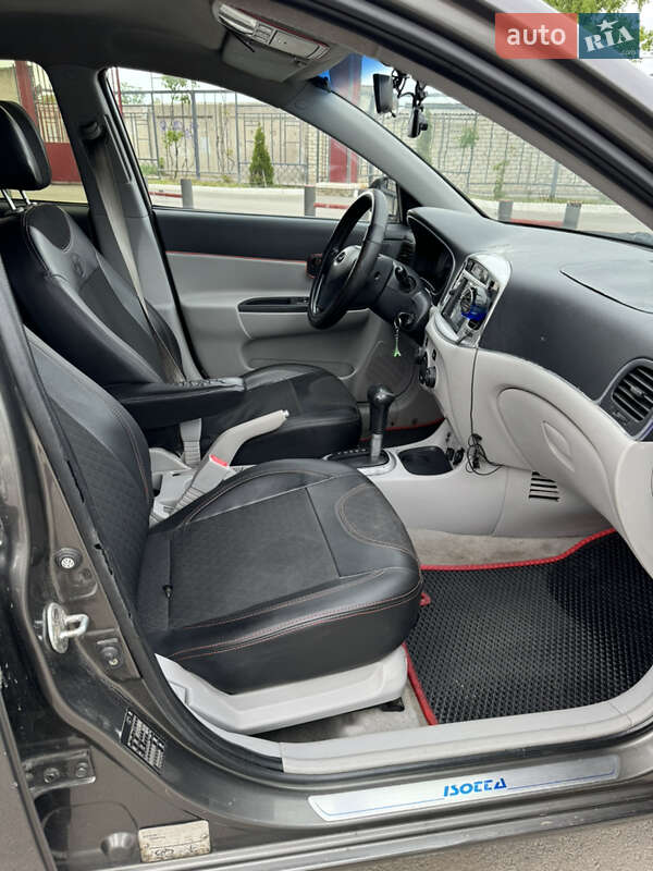 Седан Hyundai Accent 2008 в Харкові