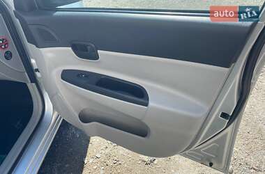 Седан Hyundai Accent 2008 в 