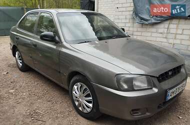 Седан Hyundai Accent 2000 в 