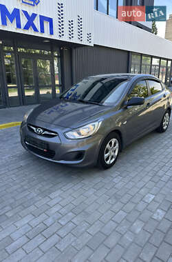 Седан Hyundai Accent 2012 в Кам'янському