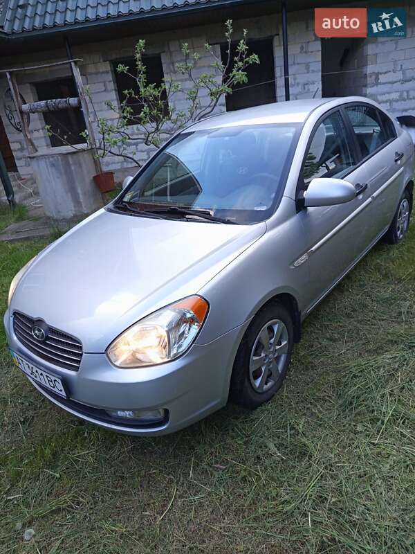 Седан Hyundai Accent 2008 в Ланчине