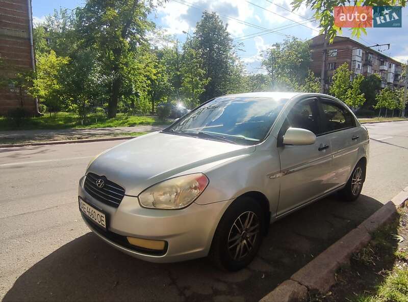 Седан Hyundai Accent 2008 в Киеве