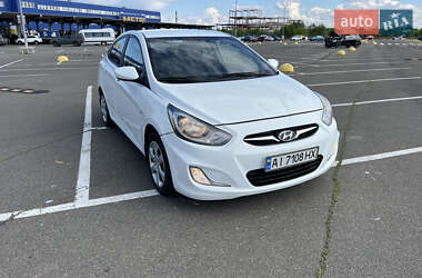 Седан Hyundai Accent 2011 в 