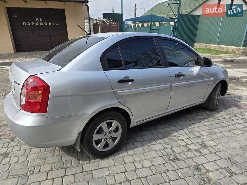 Седан Hyundai Accent 2008 в Запоріжжі