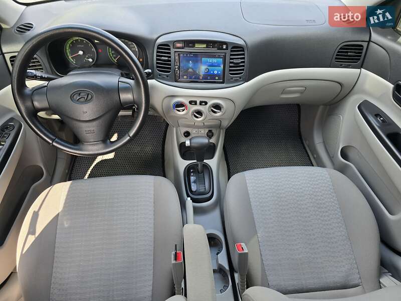 Седан Hyundai Accent 2008 в Запоріжжі