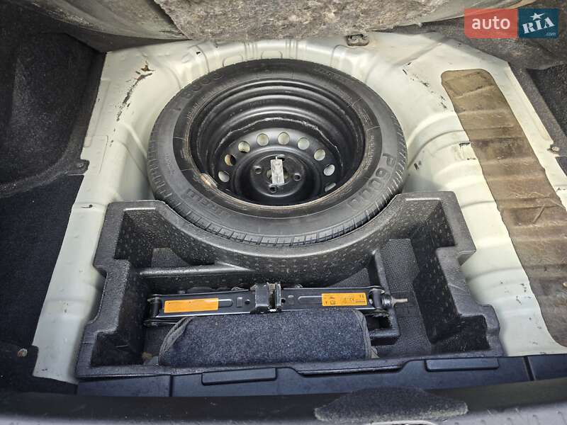 Седан Hyundai Accent 2008 в Запоріжжі