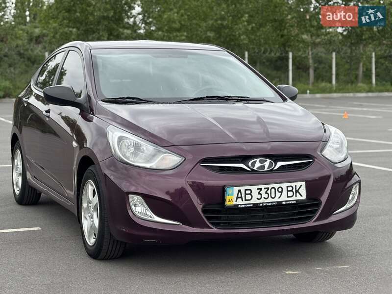 Hyundai Accent 2013