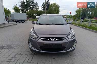 Седан Hyundai Accent 2011 в 
