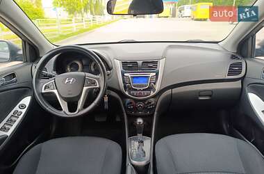 Седан Hyundai Accent 2011 в 