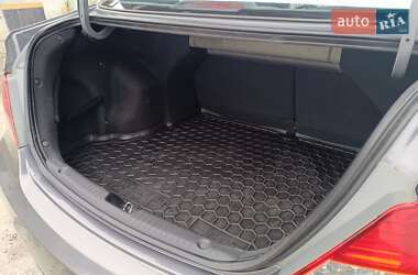 Седан Hyundai Accent 2011 в 