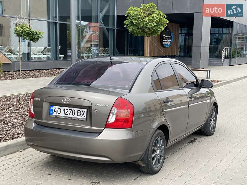 Седан Hyundai Accent 2008 в Мукачево