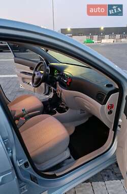 Седан Hyundai Accent 2008 в Новояворовске