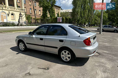 Лифтбек Hyundai Accent 2005 в 