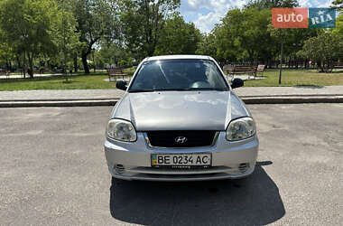 Лифтбек Hyundai Accent 2005 в 
