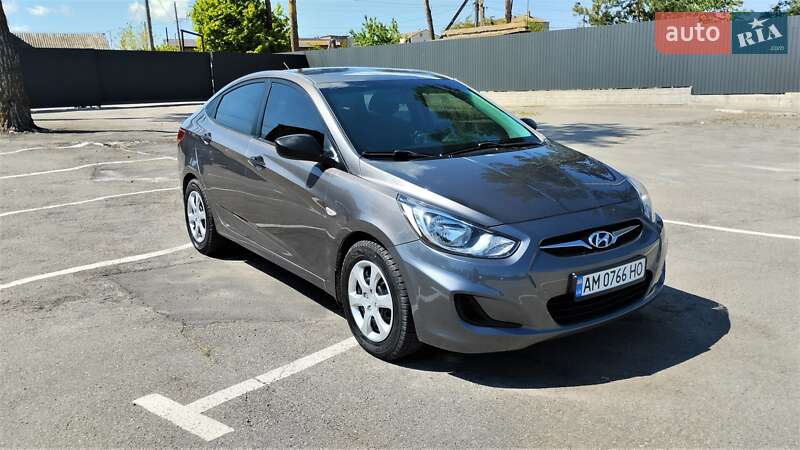 Седан Hyundai Accent 2011 в Вінниці
