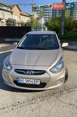 Седан Hyundai Accent 2011 в 