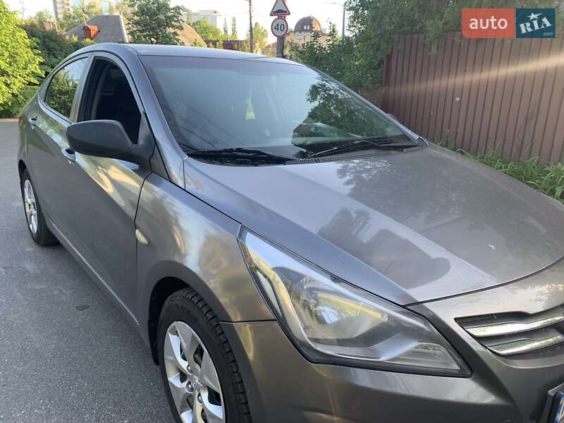 Седан Hyundai Accent 2016 в Киеве