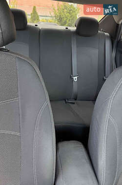 Седан Hyundai Accent 2011 в 
