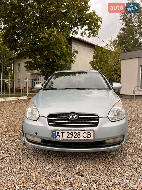 Седан Hyundai Accent 2008 в Надворной