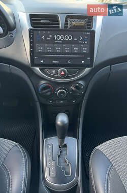 Седан Hyundai Accent 2016 в 