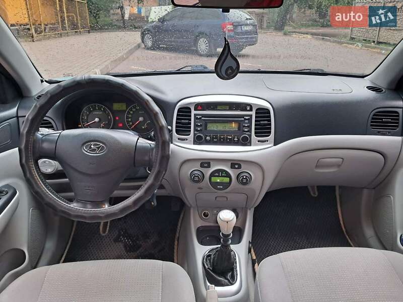 Седан Hyundai Accent 2007 в Дніпрі