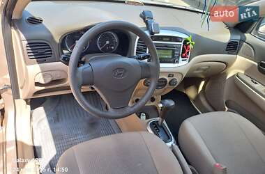 Седан Hyundai Accent 2009 в 