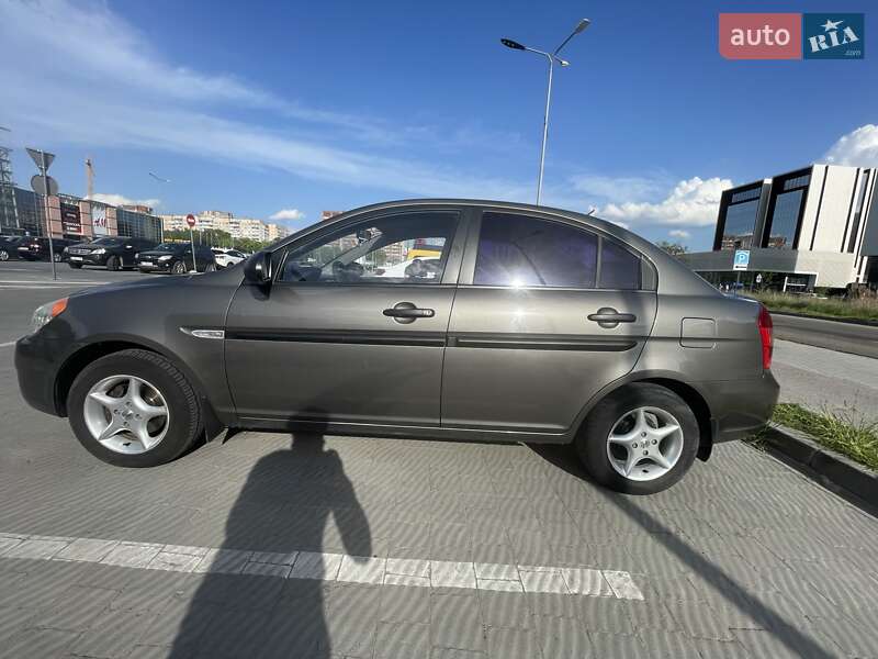 Седан Hyundai Accent 2008 в 