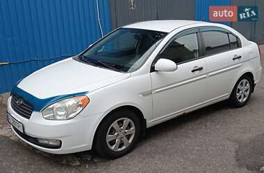 Седан Hyundai Accent 2008 в Киеве