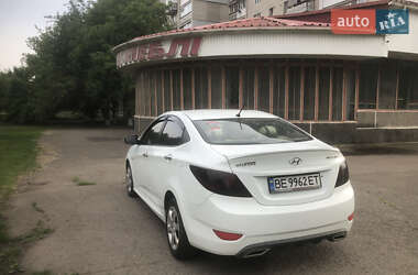 Седан Hyundai Accent 2013 в 