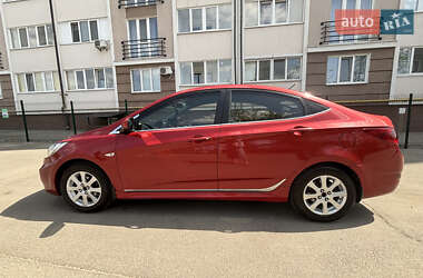 Седан Hyundai Accent 2012 в 