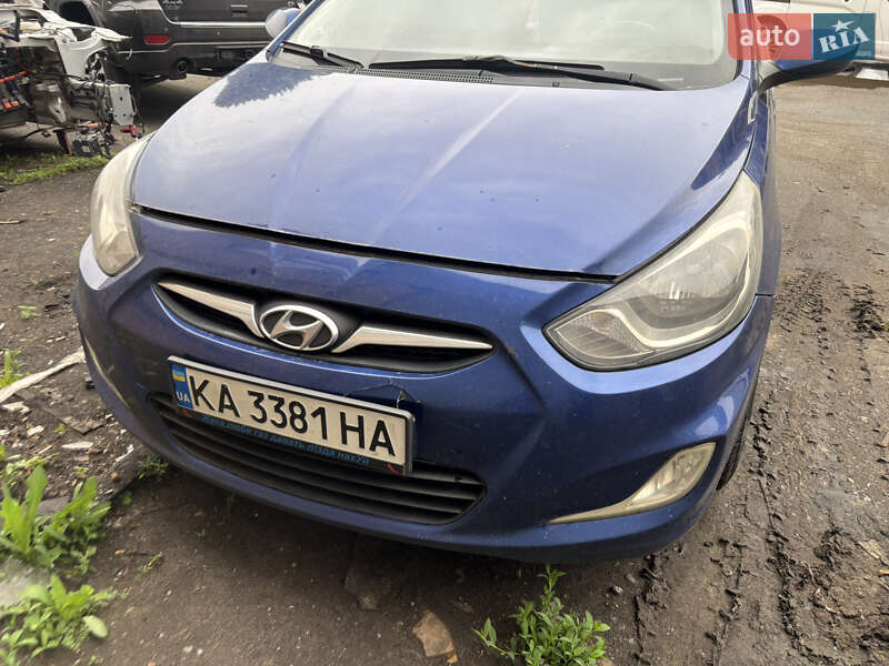 Седан Hyundai Accent 2011 в Киеве фото 4 Седан Hyundai Accent 2011 в Киеве