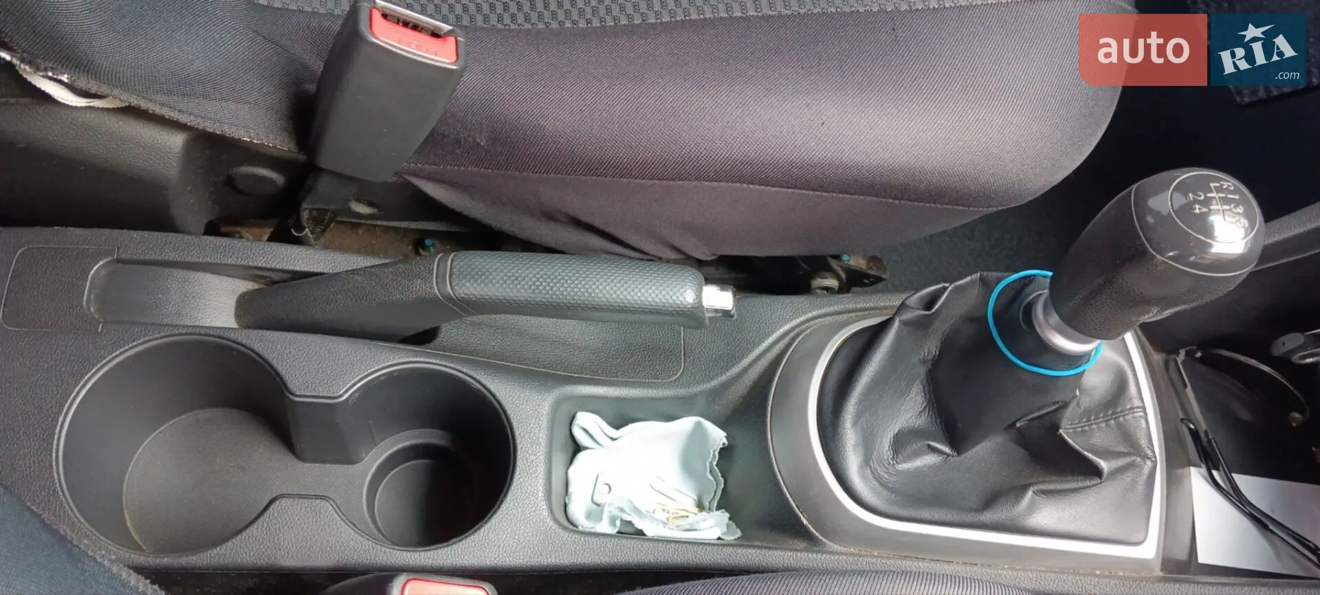 2011 Hyundai Accent - мініатюра 30