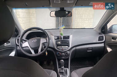 Седан Hyundai Accent 2012 в 