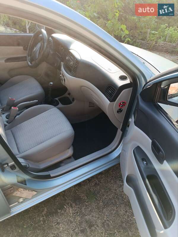 Седан Hyundai Accent 2007 в Смілі