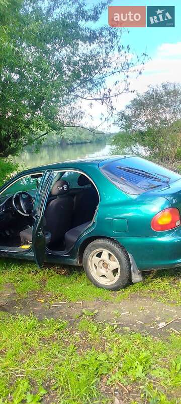 Лифтбек Hyundai Accent 1996 в Чернигове